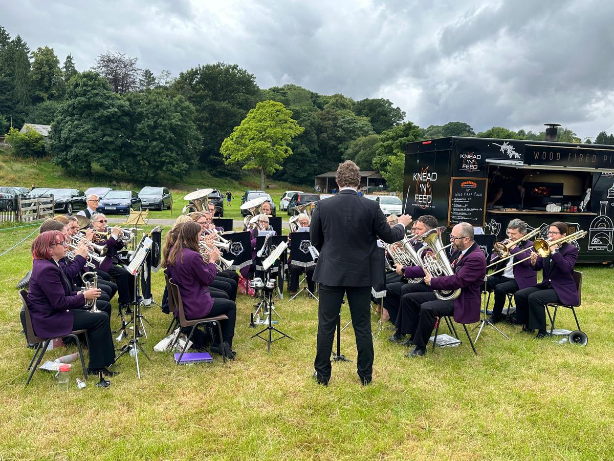 Come and hear us play on Sunday from 1pm at  #Knaresborough House at the Knaresborough Lions #feva beer festival 😃🍻🎺