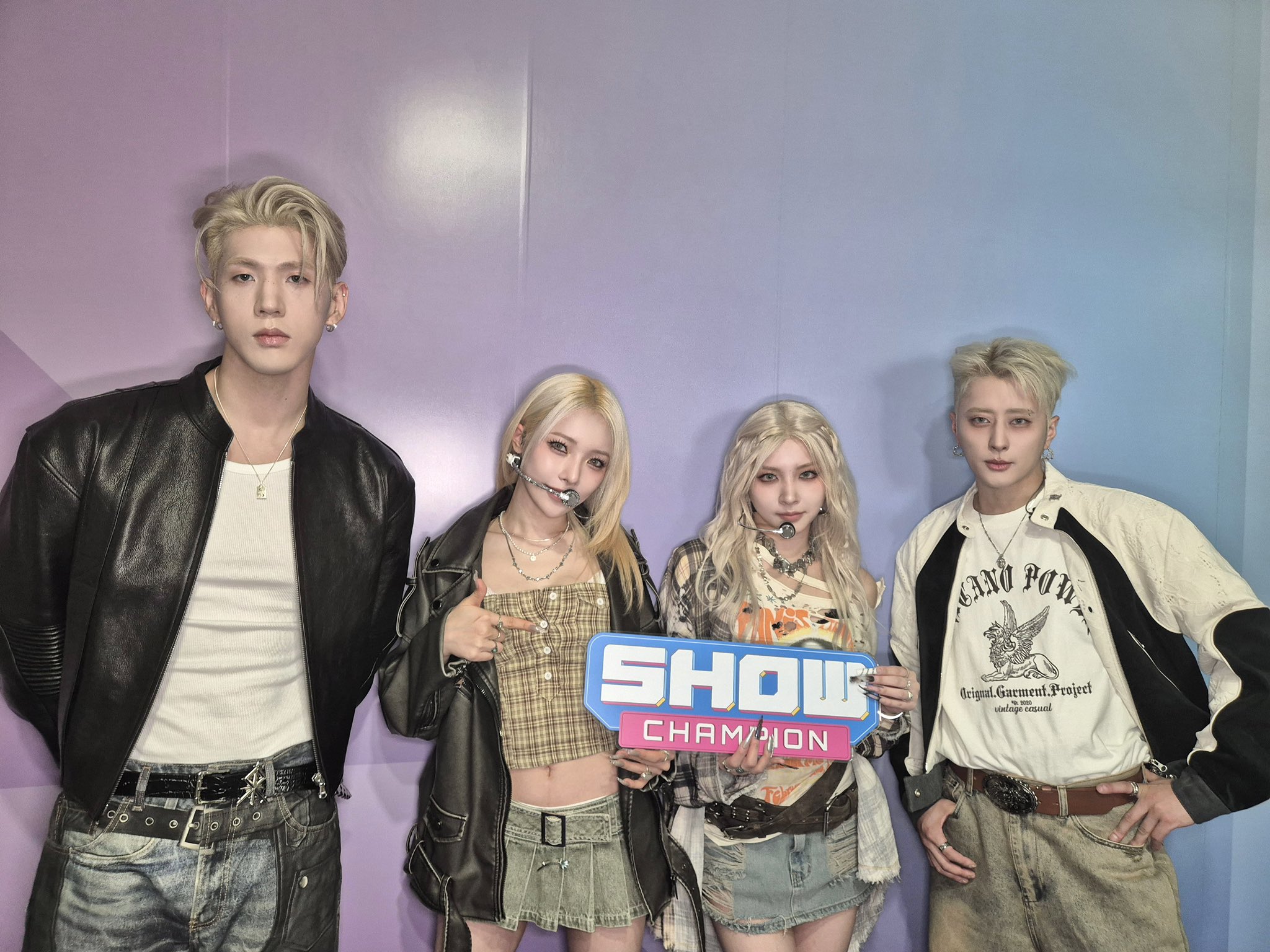 GU7KZkWa4AAPrdI?format=jpg&name=large