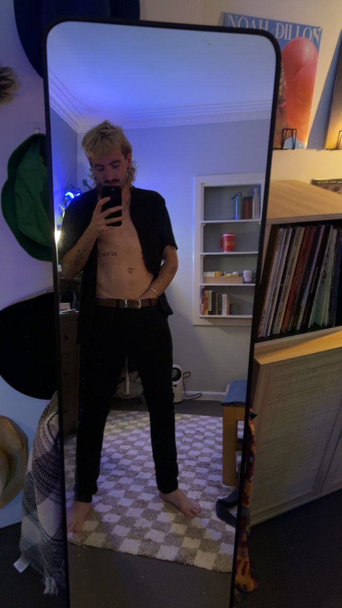BiWestOz's tweet photo. Sometimes I just can’t keep my hands off of it😜
#aussie #biaussie #biguys #gayguys #perthguys @UnderPerth @Aussiemenexhib1 @Cam4_Aus https://t.co/cmEOdZh6Hb