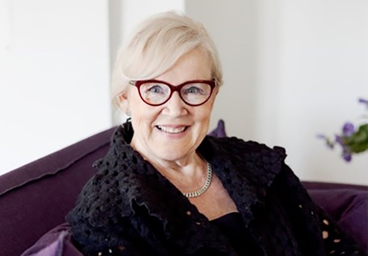 Tervetuloa mukaan juhlistamaan Elisa Juholinin pitkää uraa 💎strategisen viestinnän tutkijana ja kouluttajana MIFin &amp; Inforin isännöimään jäähyväiswebinaariin ti 20.8.2024 klo 14.00–14.45 ❤
👉mif.fi/elisa-juholini…
#webinaari #viestintä