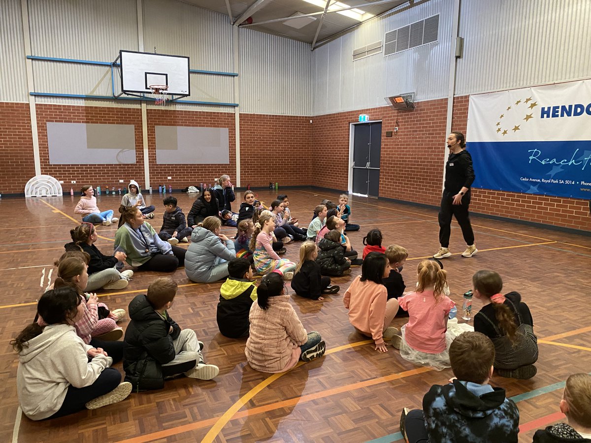 Footsteps tweet media