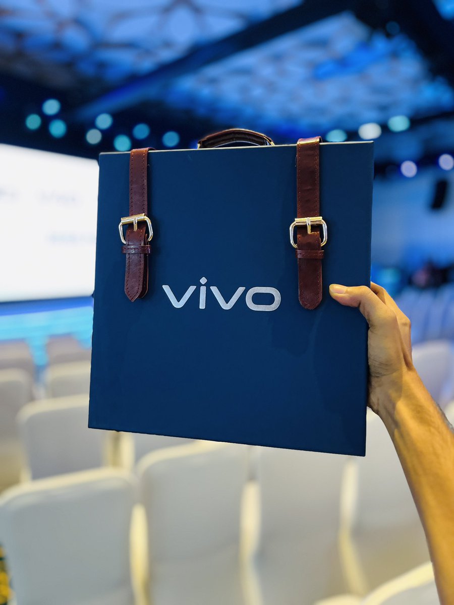 TechWithYesh's tweet image. It’s my first launch event 🥰
@Vivo_India
