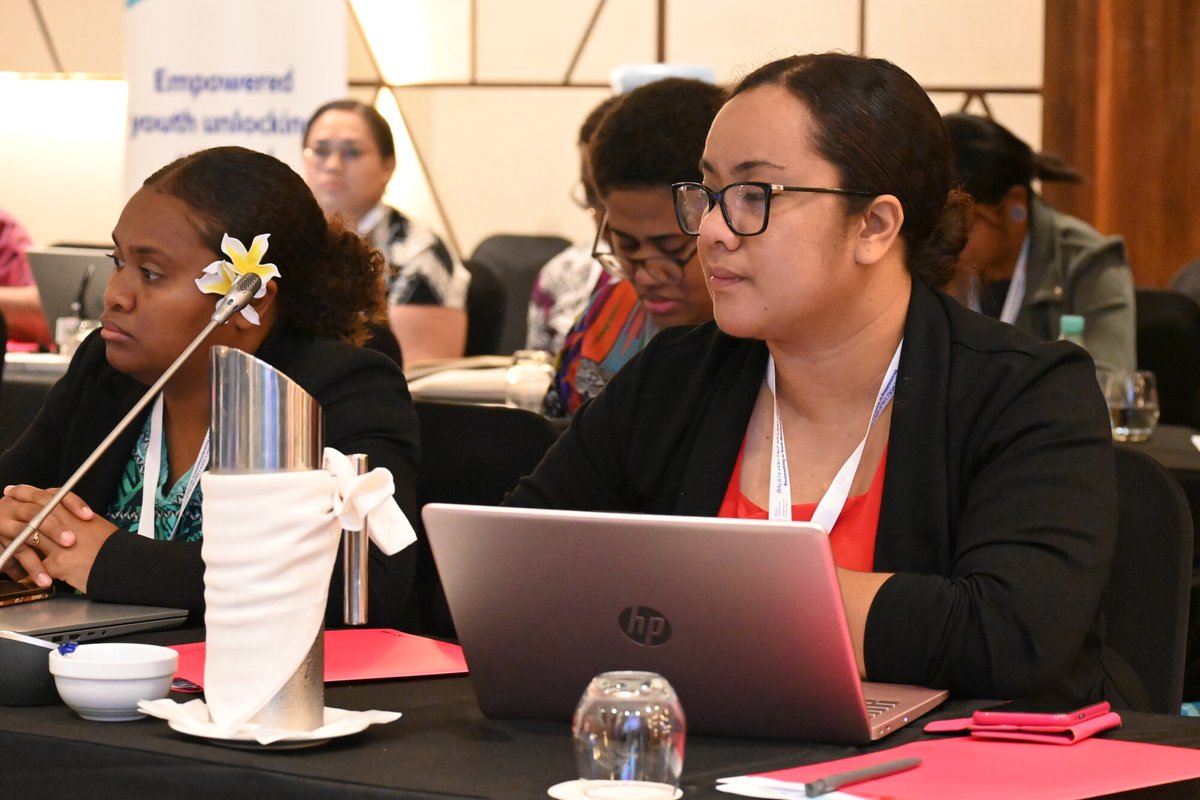 spc_cps's tweet photo. #PacificYouth | Day 2๏ธโฃ of the Senior Youth Officials meeting focussed on 6 key priority areas, reflecting on both national concerns and collective regional priorities to ensure the next Pacific Youth Development Framework (PYDF) is focused/practical #EmpowerEngageTransform https://t.co/Qjhh6JagoT