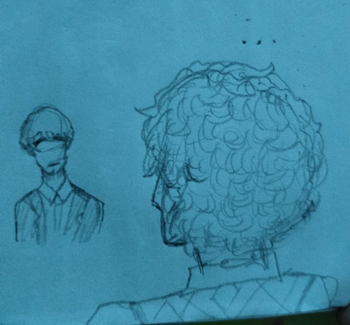 Brii_xda's tweet photo. AU donde Kyle es un wey de 17 años que anda enamorado de un señor cuarentón (bueno, 32 años).

(1/2)

Se me vino a la mente está idea y creo que le voy a dar más profundidad haciendo una historia.

(En los diseños me basé en Matt Stone y la versión "futura" de Cartman)

#kyman https://t.co/XfUVEWOyiD