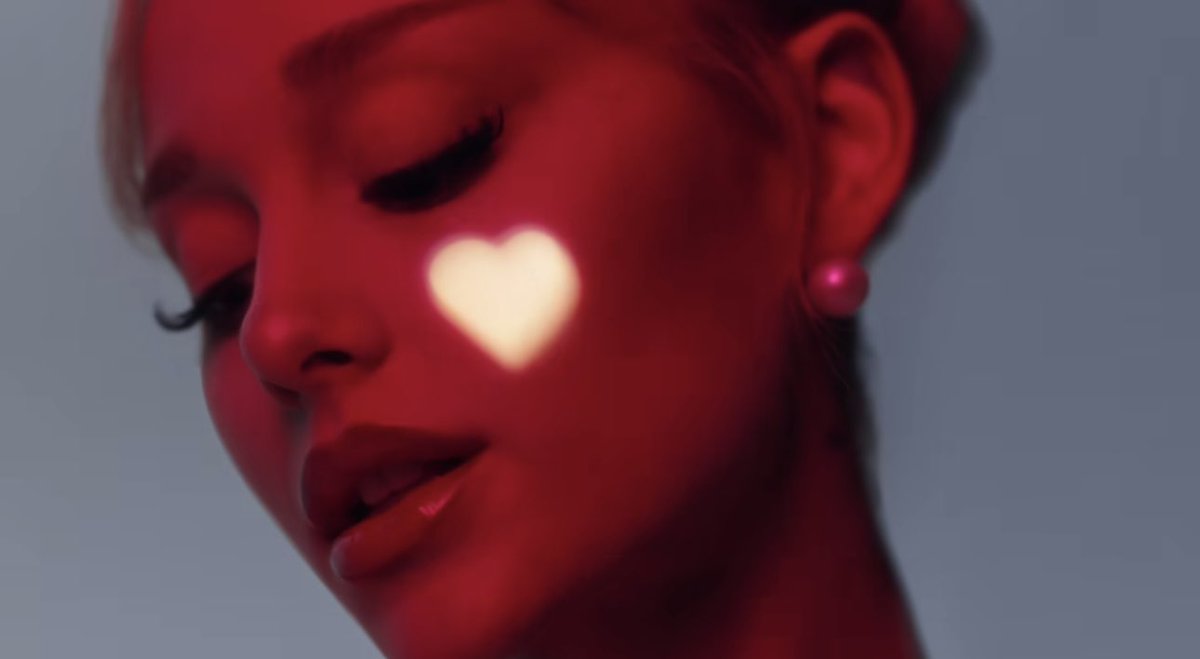 Sweetenerbae10's tweet photo. these fucking shots right here https://t.co/8m8vKlt68F