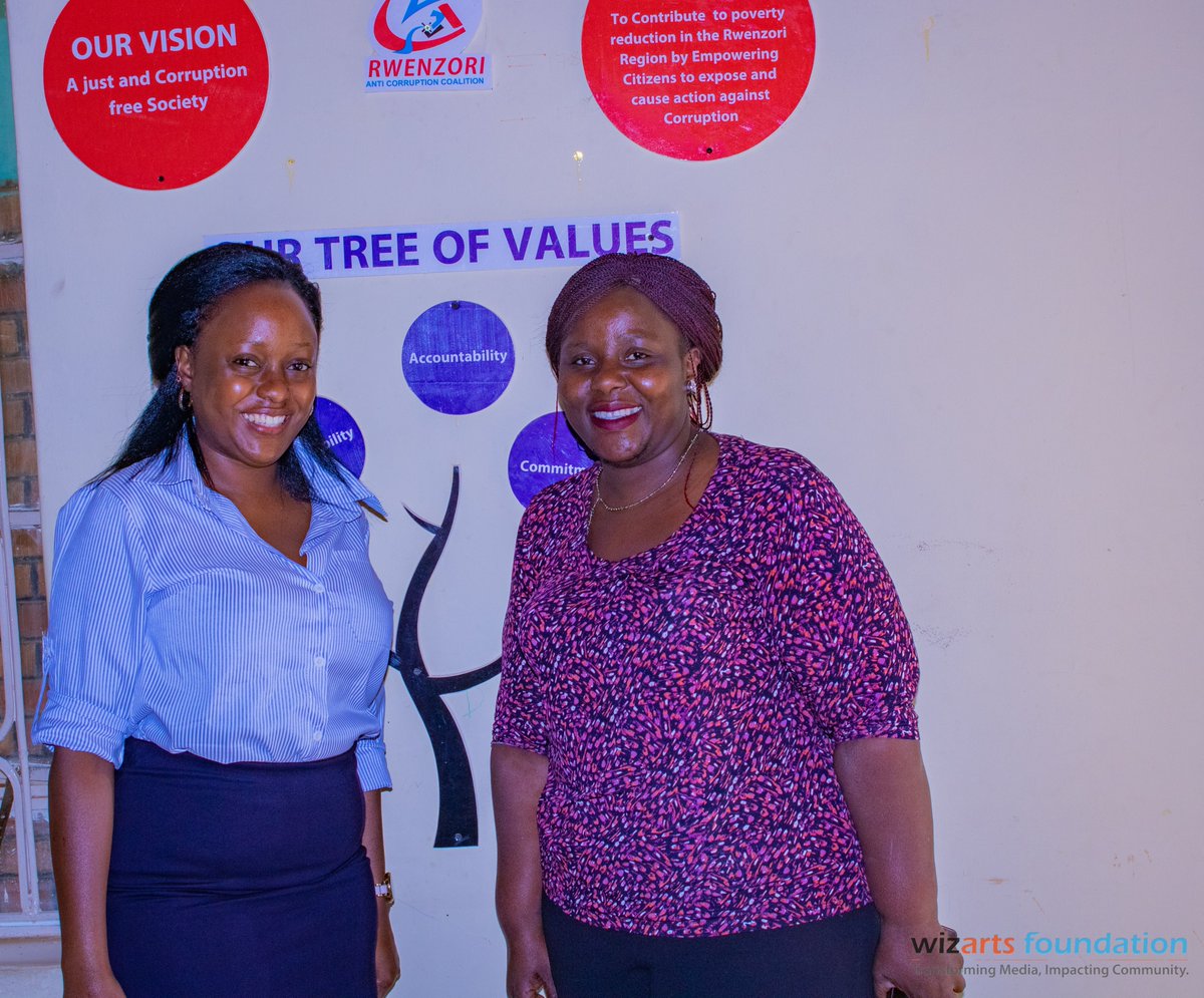 Wiz_Foundation's tweet photo. Executive Director RAC Angella Byangwa emphasized the need for continued collaboration between state &amp; non-state actors in the fight against corruption and applauded Wizarts Foundation whose #ListenToUganda project approach fosters these relationships.  

#women
#ExposeTheCorrupt https://t.co/6vvZ2CScKz