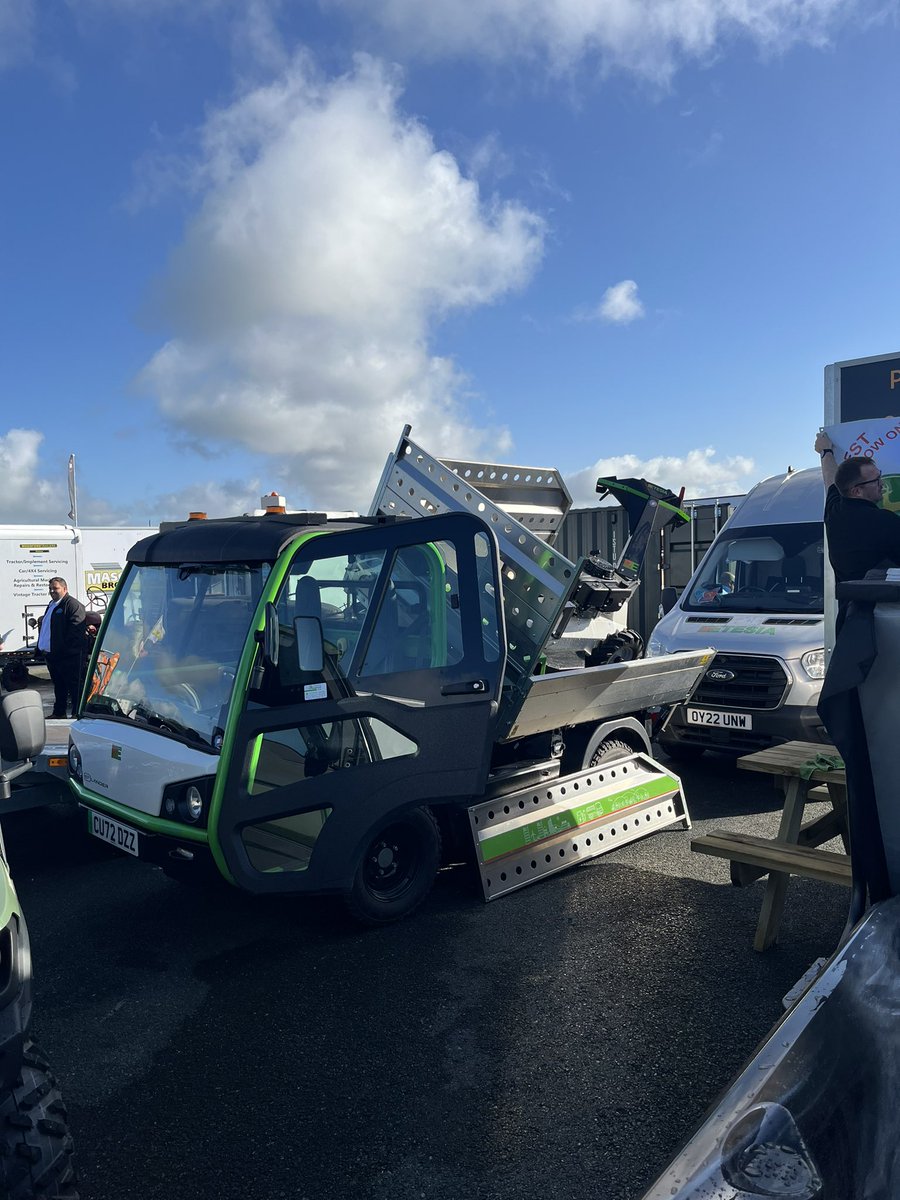 Etesia here supporting“Powercut” your local Etesia dealer  at the “Pembroke show” today &amp; tomorrow stand B54 pay us a visit <a href="/EtesiaUK/">Etesia UK</a>