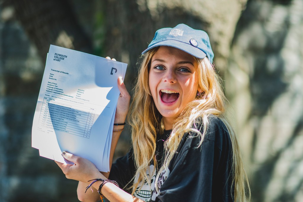 artsuniplym's tweet photo. Good luck for Results Day tomorrow! Our Admissions team will be on hand from 8am - 8pm to help you find your perfect course & give you advice on how to make an application. We still have places available on most of our creative courses. #Clearing2024 #CreativeDegrees #ArtsUniPlym https://t.co/Oc0GubqXml
