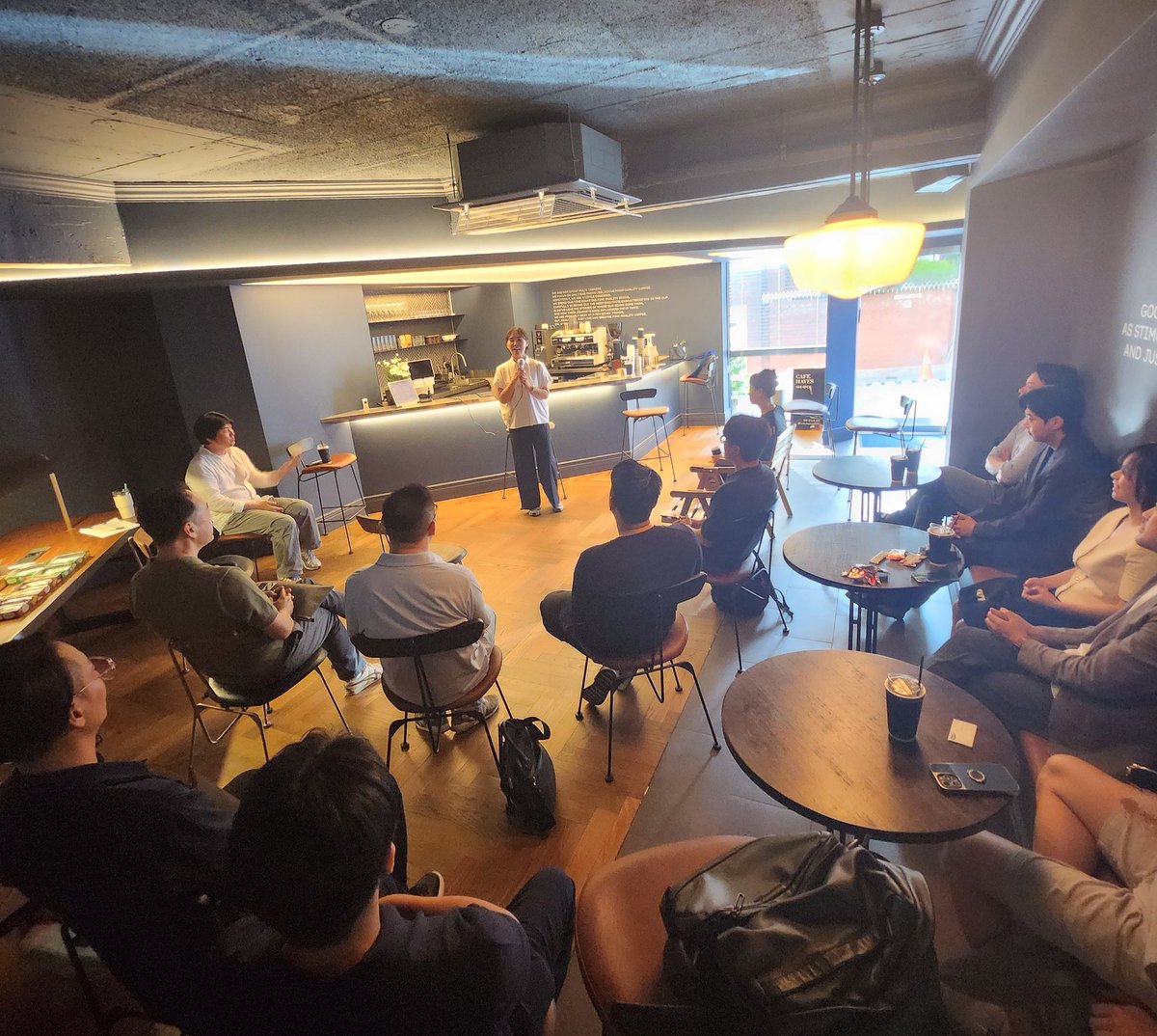 June 24 event Code X Korea Blockchain Cooperative Korea Blockchain Meetup in Korea will be held at Cafe Hayes 

#hayescafe #cafehayes #블록체인행사 #카페헤이즈 #행사대관 #crypto #hayes #cryptohayes