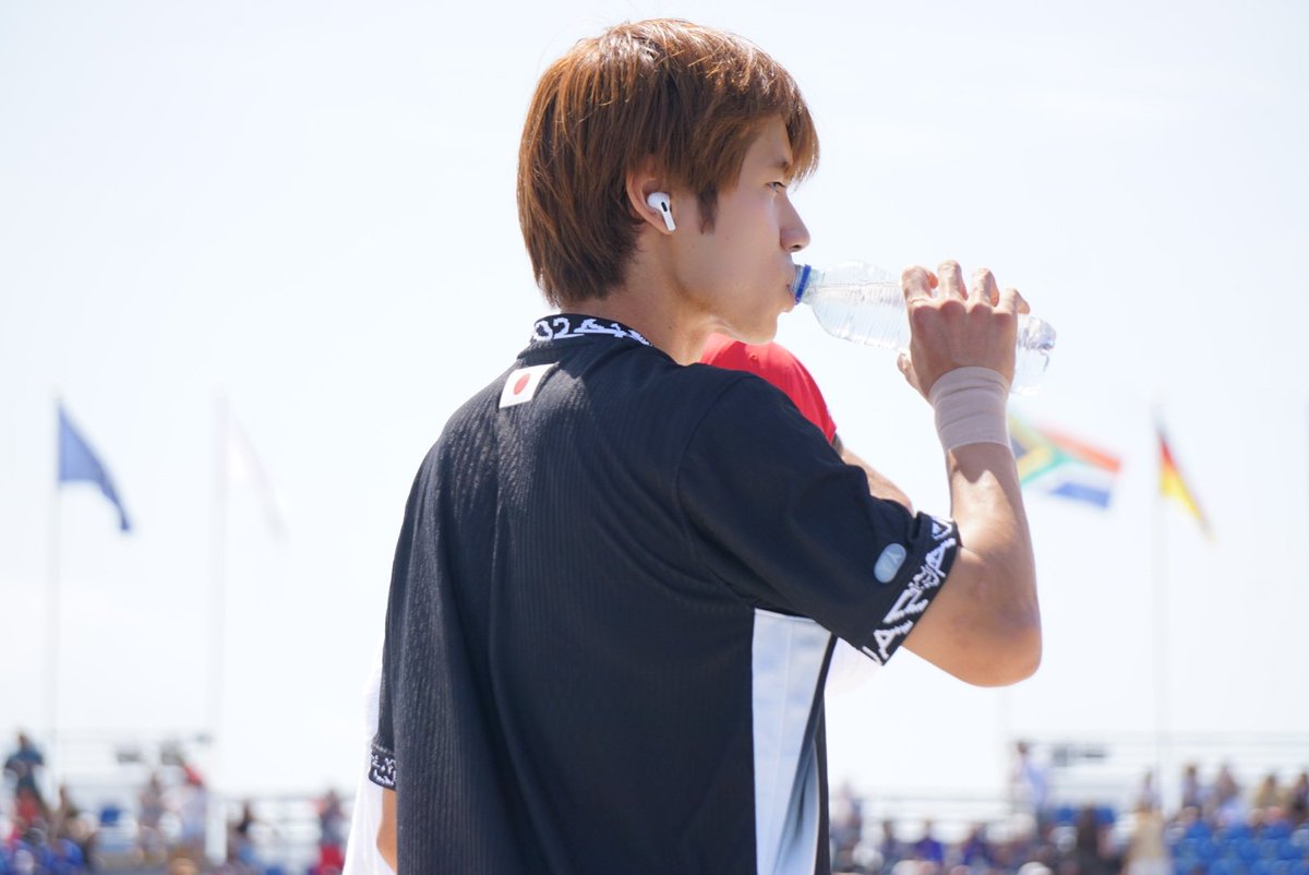 Someity_bigfan's tweet photo. ショッピング中の堀米くんとナイジャに遭遇してスニーカー選んでもらってる夢を見てしまった🤭我ながら都合がいい脳内😙🔥
まだまだ旅の思い出に浸れそうですが、パラがはじまるのも楽しみ♥ https://t.co/5dDxAFbgDd