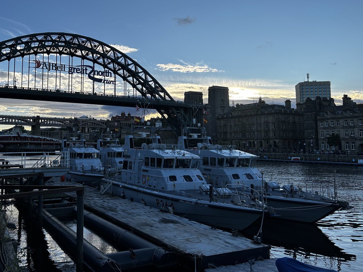 HMS Archer (@hmsarcher) on Twitter photo Great to be back afterleave, and even better to see all four Ships of Coastal Forces Squadron East together at their berth in <a href="/HMSCalliope/">HMS CALLIOPE</a> by the iconic Tyne Bridge for the first time
βοΈπͺπΌπ³οΈ
<a href="/HMSExample/">HMS Example</a>
<a href="/HMSExplorer/">HMS Explorer</a>
<a href="/HMSTrumpeter/">HMS Trumpeter</a>
#CoastalForcesSquadron
#SmallShipsBigImpact Great to be back afterleave, and even better to see all four Ships of Coastal Forces Squadron East together at their berth in <a href="/HMSCalliope/">HMS CALLIOPE</a> by the iconic Tyne Bridge for the first time
βοΈπͺπΌπ³οΈ
<a href="/HMSExample/">HMS Example</a>
<a href="/HMSExplorer/">HMS Explorer</a>
<a href="/HMSTrumpeter/">HMS Trumpeter</a>
#CoastalForcesSquadron
#SmallShipsBigImpact