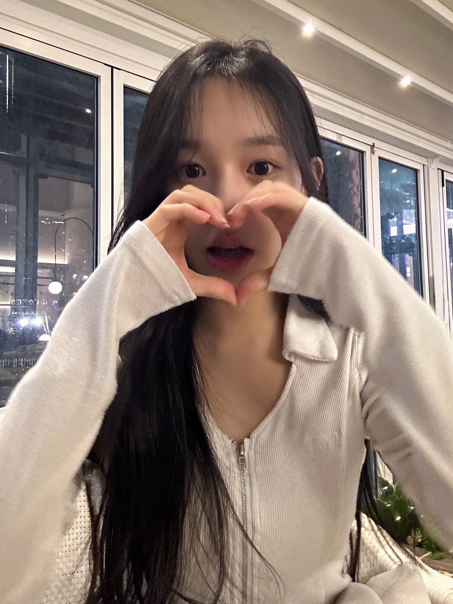sarangfuls's tweet photo. SARANG PLUS CHAT UPDATE https://t.co/lTF7aiSmlJ