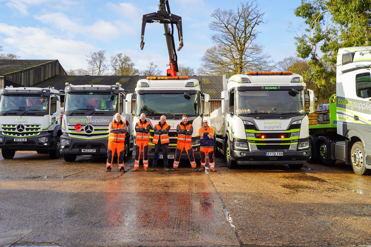 CountrySupplie's tweet photo. We’re thrilled to be exhibiting at FutureScape 2024, the UK’s largest landscaping expo and trade event!

If you’re attending, stop by our stand P64, say hello and get involved in our giveaway! 👋

🗓️ 15-16th October https://t.co/5Ll1s6re9p