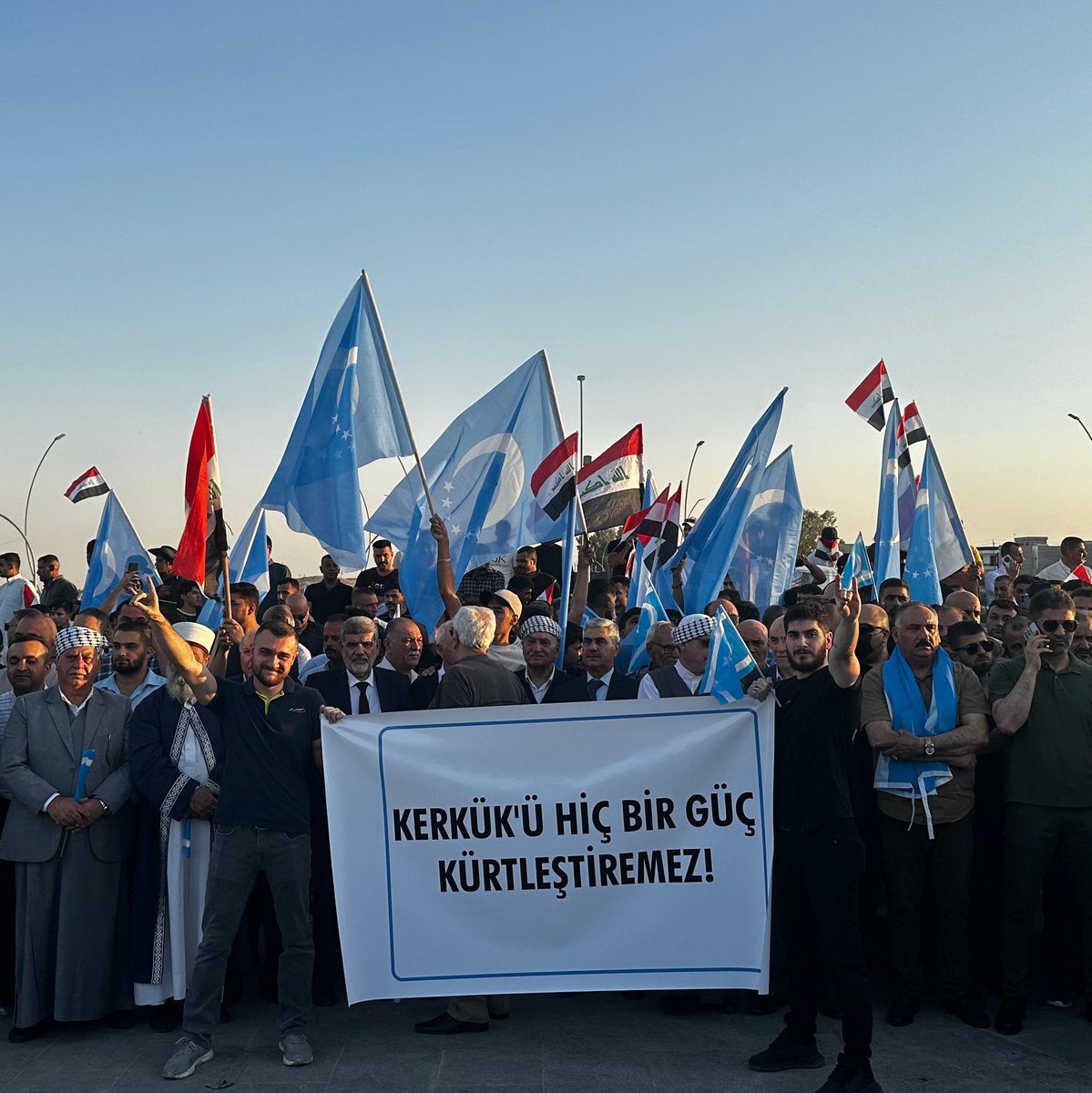 Saraylar da Süremem Dağlar da Sürdüğümü Bin Cihana Değişmem Şu Öksüz TÜRKLÜĞÜMÜ 🇹🇷🤘#DirenKerkük