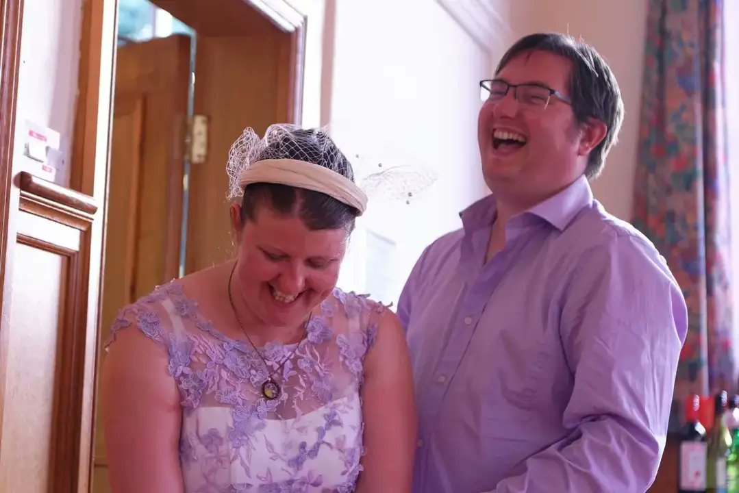 Bizbeth88's tweet photo. Happy 3rd wedding anniversary to @HarrySargent83. There's no question this has been the hardest year of my life, but I'm so thankful I've had you by my side through it all. You make the crappiest of days so much better &amp; I'm forever grateful I get to go through life with you ❤️ https://t.co/CKsriCG8P2