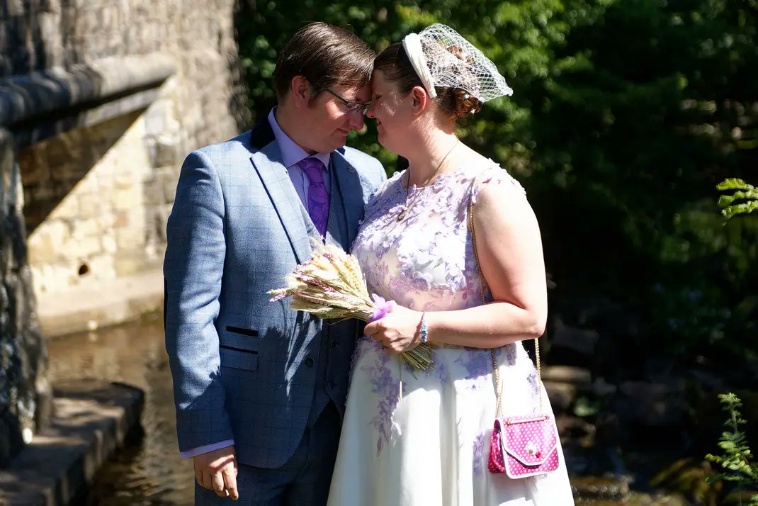Bizbeth88's tweet photo. Happy 3rd wedding anniversary to @HarrySargent83. There's no question this has been the hardest year of my life, but I'm so thankful I've had you by my side through it all. You make the crappiest of days so much better &amp; I'm forever grateful I get to go through life with you ❤️ https://t.co/CKsriCG8P2