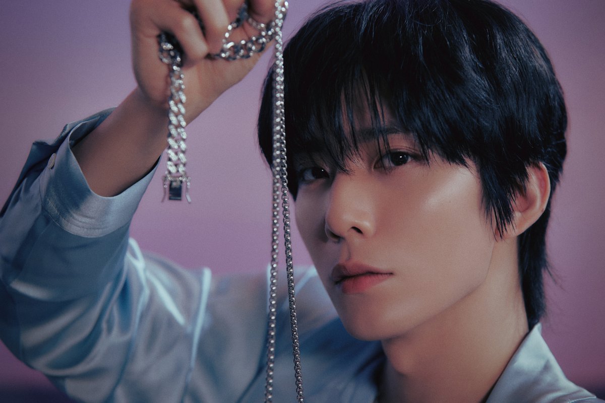 SF9official's tweet photo. SF9 14TH MINI ALBUM [FANTASY]
CONCEPT PHOTO - BURN ver.

HWI YOUNG

▶ TITLE - Don’t Worry, Be Happy
▶ ALBUM RELEASE 2024.08.19 6PM (KST)

#SF9 #에스에프나인 #14TH_MINI_ALBUM #FANTASY #Dont_Worry_Be_Happy https://t.co/YzEjFxcApN