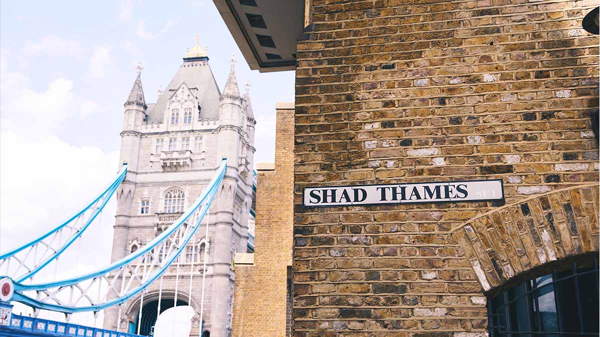 We've delivered a 5-star service every day for over 30 years.

Whether you attend a course with us at our centre or online, you'll receive the same level of care and consideration.

ow.ly/EGr450PjAap