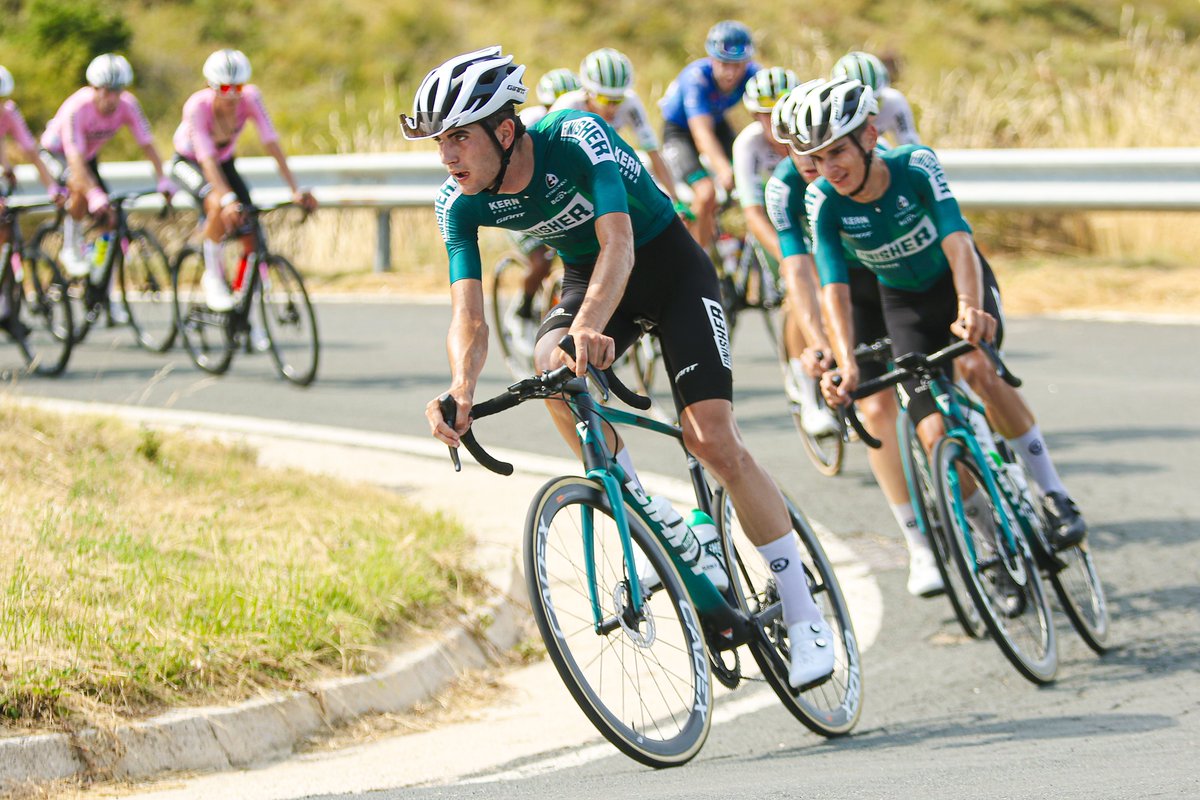 Equipo Finisher tweet media