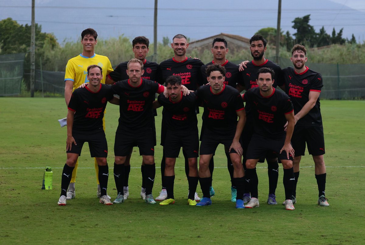 <a href="/RCFBenidorm/">CF BENIDORM</a> 💥SEGUNDA PARTE💥

13. Álex Quesada
3. <a href="/feliperch6/">Felipe Chacartegui</a> 
4. Diego Almendáriz
6. <a href="/valiente_6/">Valiente</a> 
10. <a href="/_ivaneh/">Ivan Elena</a> 
15. <a href="/fofo_enriquez/">Adolfo Enriquez</a> 
18. <a href="/_antonio1999/">Antonio Fernández</a> 
26. José Barragán 
28. Álex Benítez
29. <a href="/julio_jd10/">Julio Delgado</a> 
30. <a href="/91nietodani/">Dani Nieto</a> 

#SesionesAFE 35