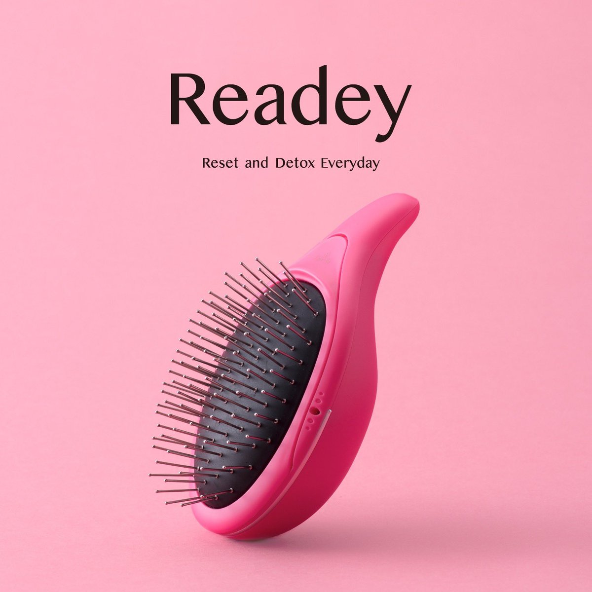 samantha_PR_ST's tweet photo. 30周年Samantha Kawaiiコラボ・夏のビューティ企画として、Reset &amp; Detox Brush ”Readey-リアデイ-”を8/17(土)〜サマンサタバサグループ店舗13店舗での発売が決定✨

発売を記念してスペシャルキャンペーンを実施🎀

#リアデイ
#Readey
#サマンサタバサ
#FANTASTICS
#八木勇征
#中島颯太 https://t.co/estSJWgNy1