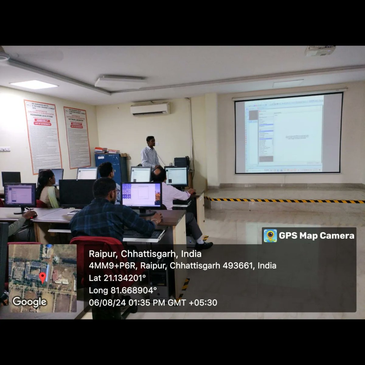 SsipmtR's tweet image. The Department of Electronics &amp;amp; Telecommunication, in association with IQAC, is organizing a three-day workshop on Proteus PCB Designing from August 6th to 8th, 2024, coordinated by Mr. Dilendra Nishad, Teaching Assistant, ET&amp;amp;T SSIPMT, Raipur.

#PCBDesign #ElectronicsWorkshop