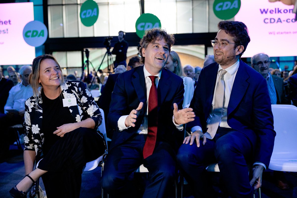 Vandaag precies een jaar geleden droegen we <a href="/HenriBontenbal/">Henri Bontenbal</a> voor als lijsttrekker van het CDA. Het was een jaar van hoop, bouwen aan een nieuwe toekomst en hernieuwd geloof in het verhaal van ons <a href="/cdavandaag/">CDA</a>. 

Doe met ons mee en sluit je aan via cda.nl/steun-henri