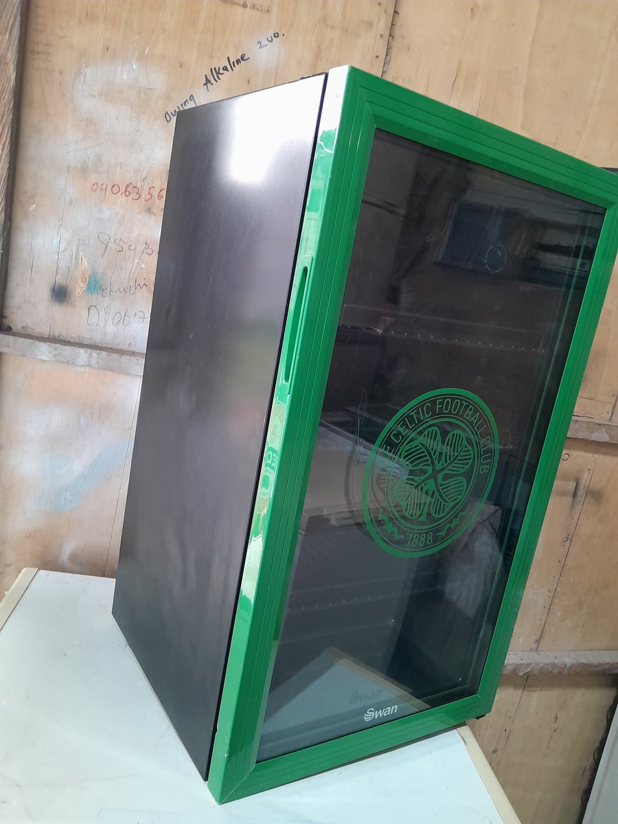 Francisxaveir's tweet photo. We've Amazing Chillers For You To Chill And Display Those Items. We've It in Different Size And Brands. Don't Serve Those Drinks Hot.
We Brand To Your Taste.

Retweet For Us, please

National Assembly. #IgboMustGo, Lookman, Ikeja, Mr P, Presidential Villa, Malta, Kylian Mbappe https://t.co/xBkqwaLmLl