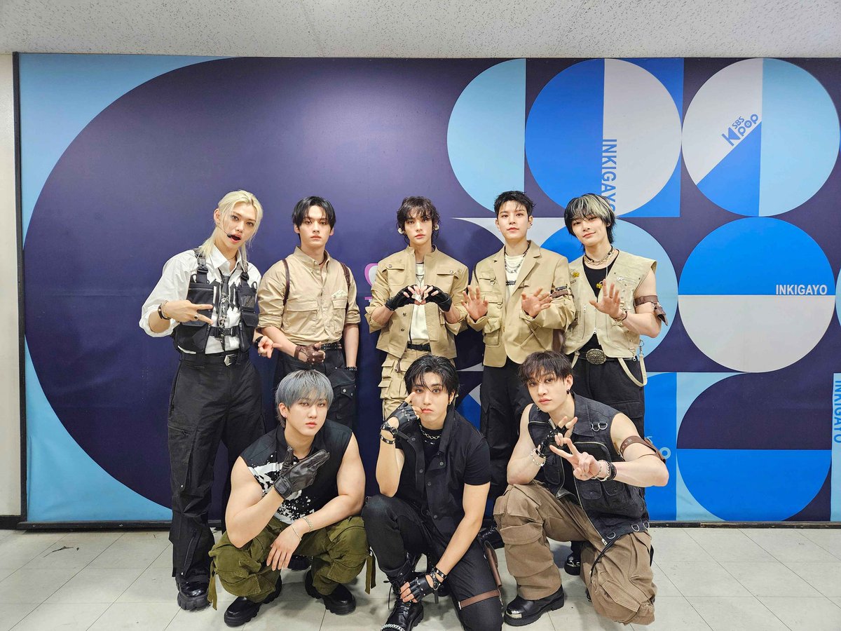 skzchartdata's tweet photo. Most Wins by 4th Generation Boy Groups on Show Champion:

#1 @Stray_Kids — 12 wins (+1) 🥠
#2 ATEEZ — 6 wins
#3 TXT, THE BOYZ — 5 wins
#4 ENHYPEN — 4 wins
#5 TEMPEST — 3 wins

CHKCHKBOOM TRIPLE CROWN
#ChkChkBoom5thWin
#StrayKids33rdWin
#칙칙붐_쇼챔3관왕_완벽조준 https://t.co/jTqlbF2eZ9