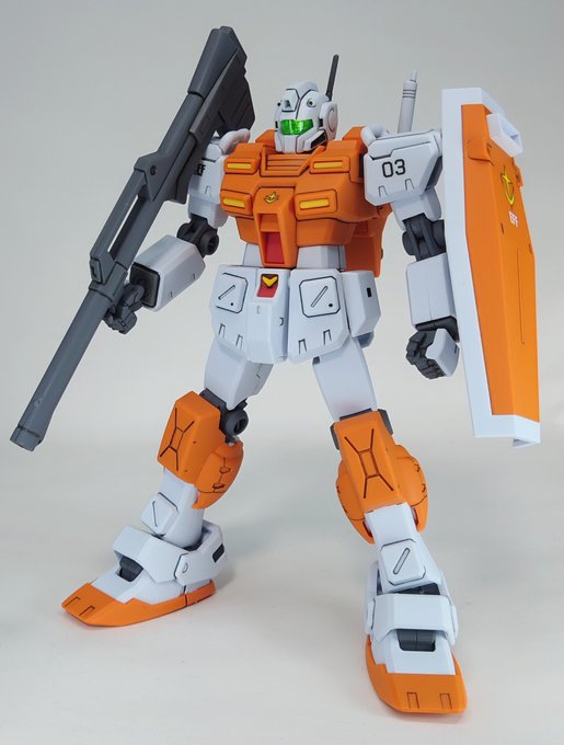 [HGUC パワードジム]
腕の短縮、足の延長を施しました。
スミ入れ、トップコートで仕上げ。
足首が気になるな……
#ガンプラ好きな人と繋がりたい 