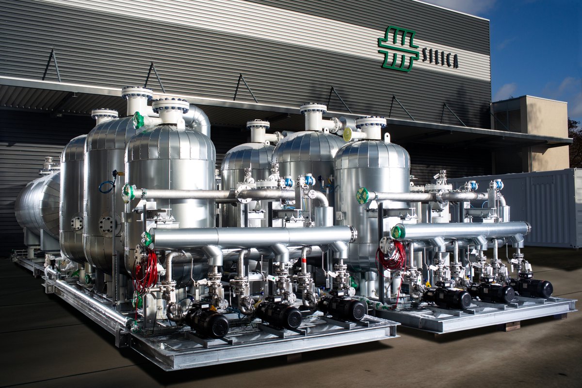 Fink Chem+Tec GmbH (@finkchemtec) on Twitter photo Gaszirkulationspumpen Z04 zur Rezirkulation von Wasserstoff zur Trocknung nach der Elektrolyse.
Zwei fertigen Anlagenmodule bei unserem Kunden SILICA Verfahrenstechnik GmbH vor der Auslieferung. Je Modul 3 Z04 Pumpen mit einer Kapazität von jeweils 80m³/h
#Wasserstoff #greentec Gaszirkulationspumpen Z04 zur Rezirkulation von Wasserstoff zur Trocknung nach der Elektrolyse.
Zwei fertigen Anlagenmodule bei unserem Kunden SILICA Verfahrenstechnik GmbH vor der Auslieferung. Je Modul 3 Z04 Pumpen mit einer Kapazität von jeweils 80m³/h
#Wasserstoff #greentec