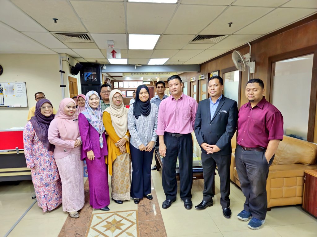 PasukanProjekTrg tweet media