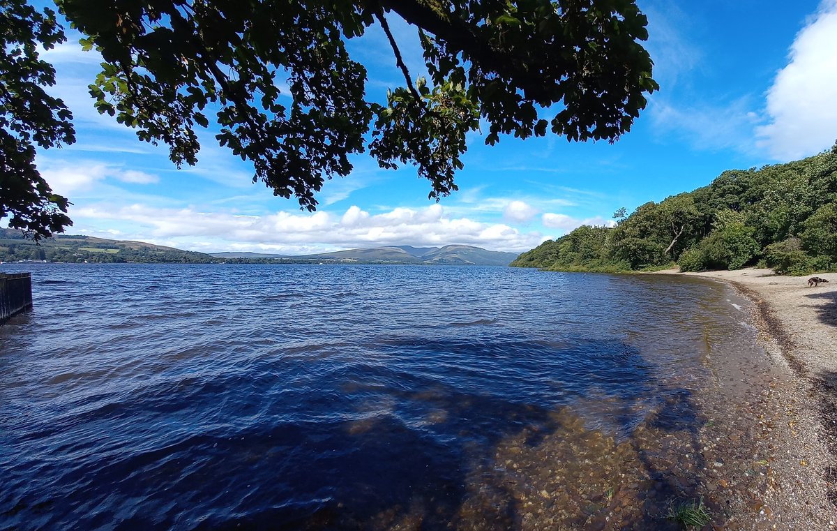 So Sunday/Monday at WorldCon were attended virtually from hotel room after I tested positive for covid 😔
We did escape the room for some socially distanced fresh air along the Clyde to see tall ship Genlee &amp; drove up to Loch Lomond &amp; Balloch Castle.