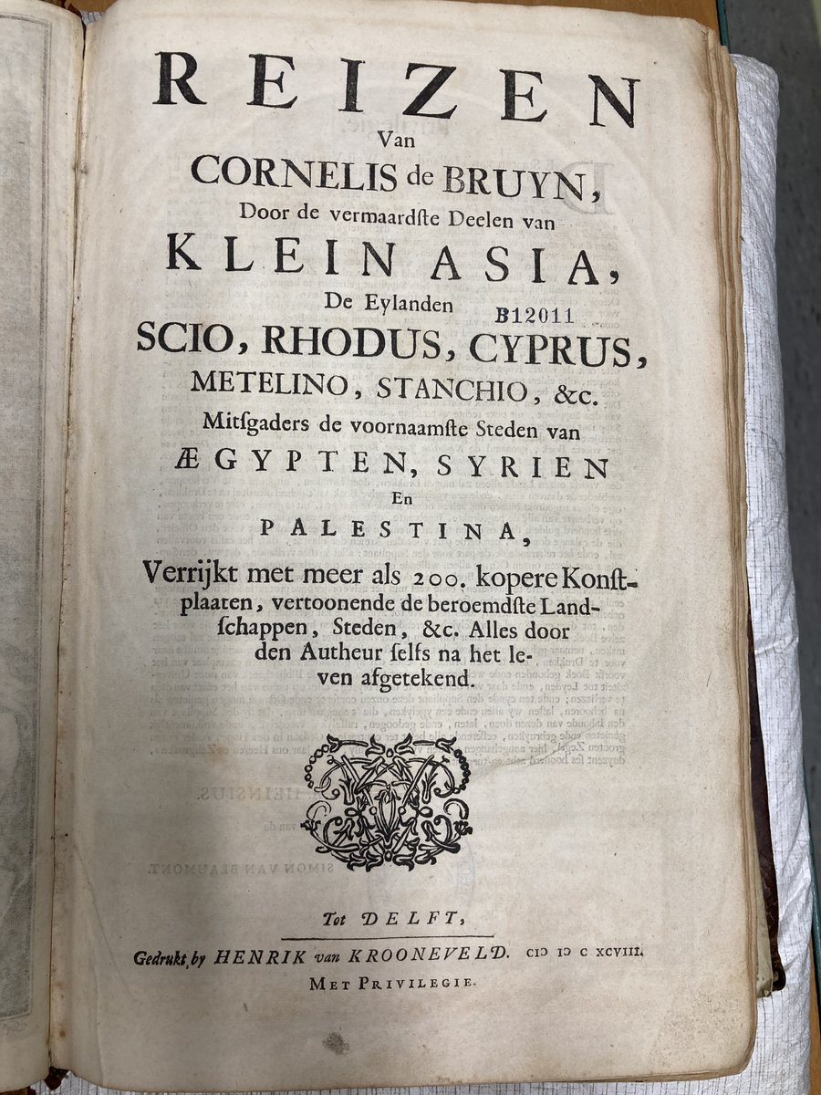 SpColl_KULeuven's tweet image. To stay in holiday mood, here is a 1698 #travelogue around the Mediterranean (Rhodes, Cyprus, Syria, Palestine, Egypt...) chronicled by Cornelis de Bruyn. And as a bonus, this copy (RB12011) has several #engravings coloured in.  #tomorrowsresearch #rarebooks #bookillustration