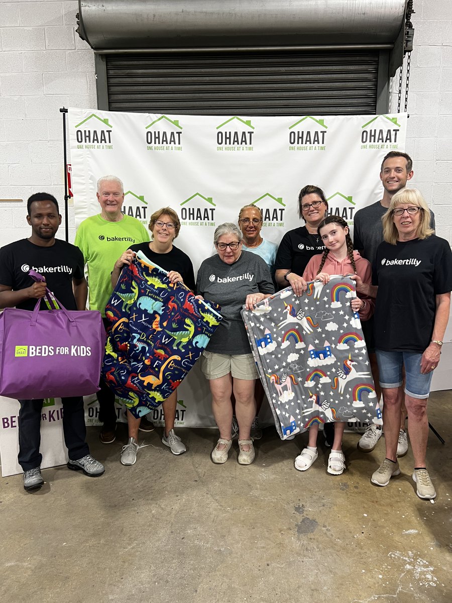 OHAATorg's tweet photo. Very thankful to the lovely volunteers from @BakerTillyUS who make an annual trip to the Beds for Kids warehouse to support children in need! Thank you for making a difference!
#ThankfulThursday #BedsForKidsProgram #OHAAT #VolunteersRock #CorporateSupport #BakerTilly #ThankYou https://t.co/Vaa3cfk73D