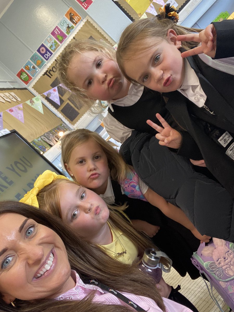 Mrs Bonham tweet media