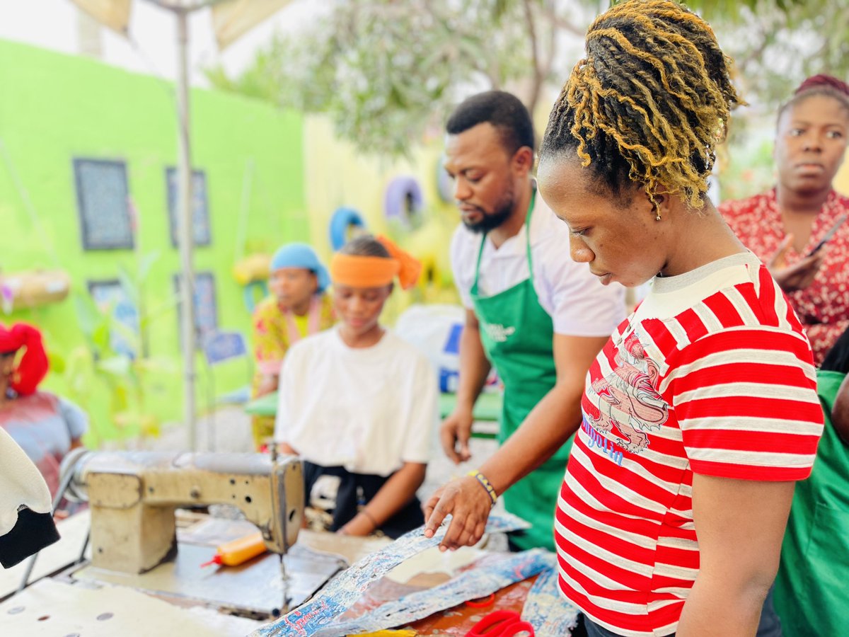 Mckingtorch Africa (@mckingtorchafri) on Twitter photo Mckingtorch ECOFEM recycled materials bag making and sewing workshop ongoing with 30 women being trained. This project is supported by <a href="/WorldUniService/">WUSC - EUMC</a> <a href="/UNFPAGhana/">UNFPA Ghana</a> and <a href="/Paydpgh/">PAYDP GHANA </a> Mckingtorch ECOFEM recycled materials bag making and sewing workshop ongoing with 30 women being trained. This project is supported by <a href="/WorldUniService/">WUSC - EUMC</a> <a href="/UNFPAGhana/">UNFPA Ghana</a> and <a href="/Paydpgh/">PAYDP GHANA </a>