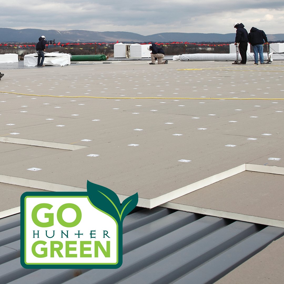 Hunter Panels tweet media