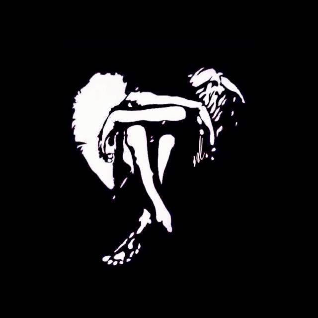 He’s gone
Today I got that message from my daughter. 

Innalillahi wa Innaillaihi Rojiun 
My first love
My biggest supporter
The person who taught me to be who I am today
Gone too soon...

Please give me &amp; my family time to grieve in this difficult time. 

💔

#rip #alfatihah