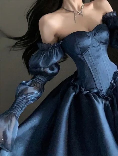 archivedlooks's tweet image. 