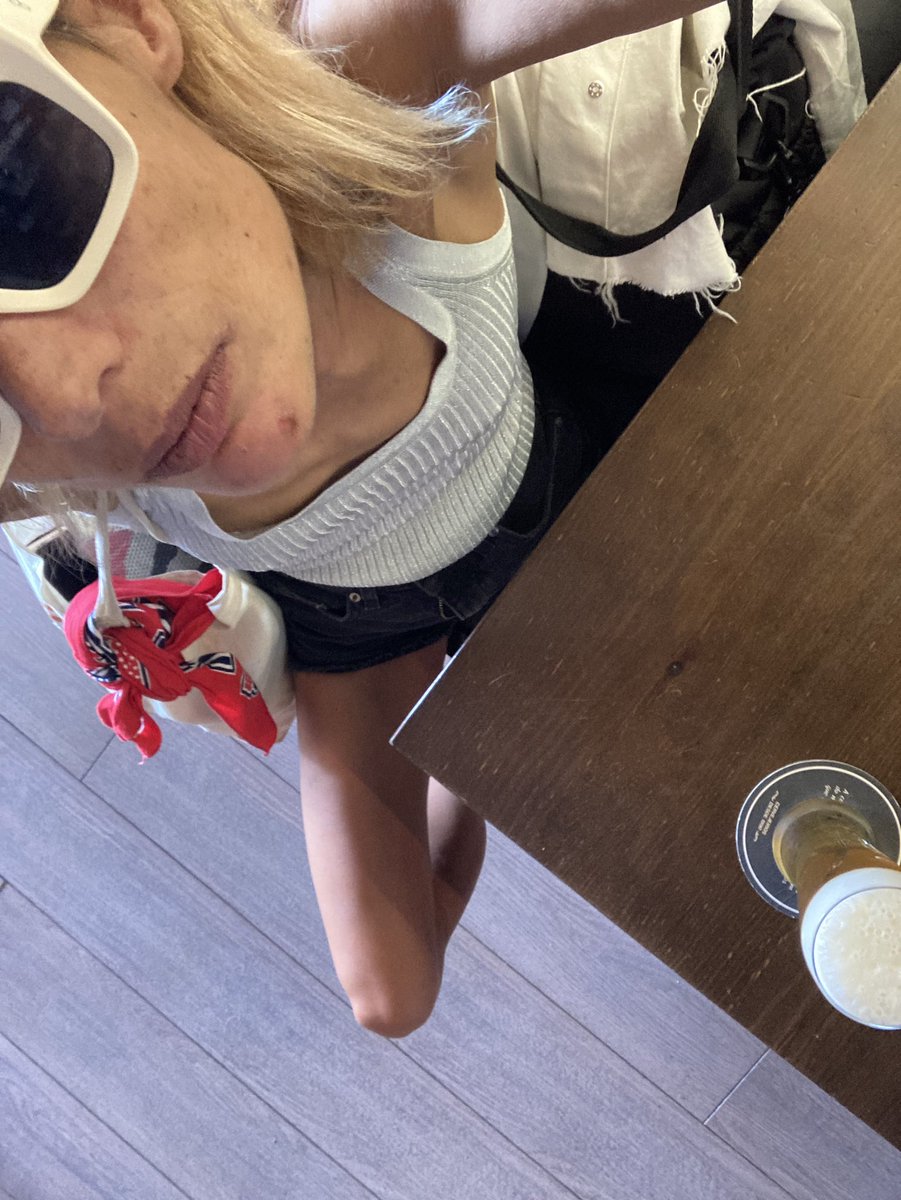 pipasbrandao's tweet image. #bartime