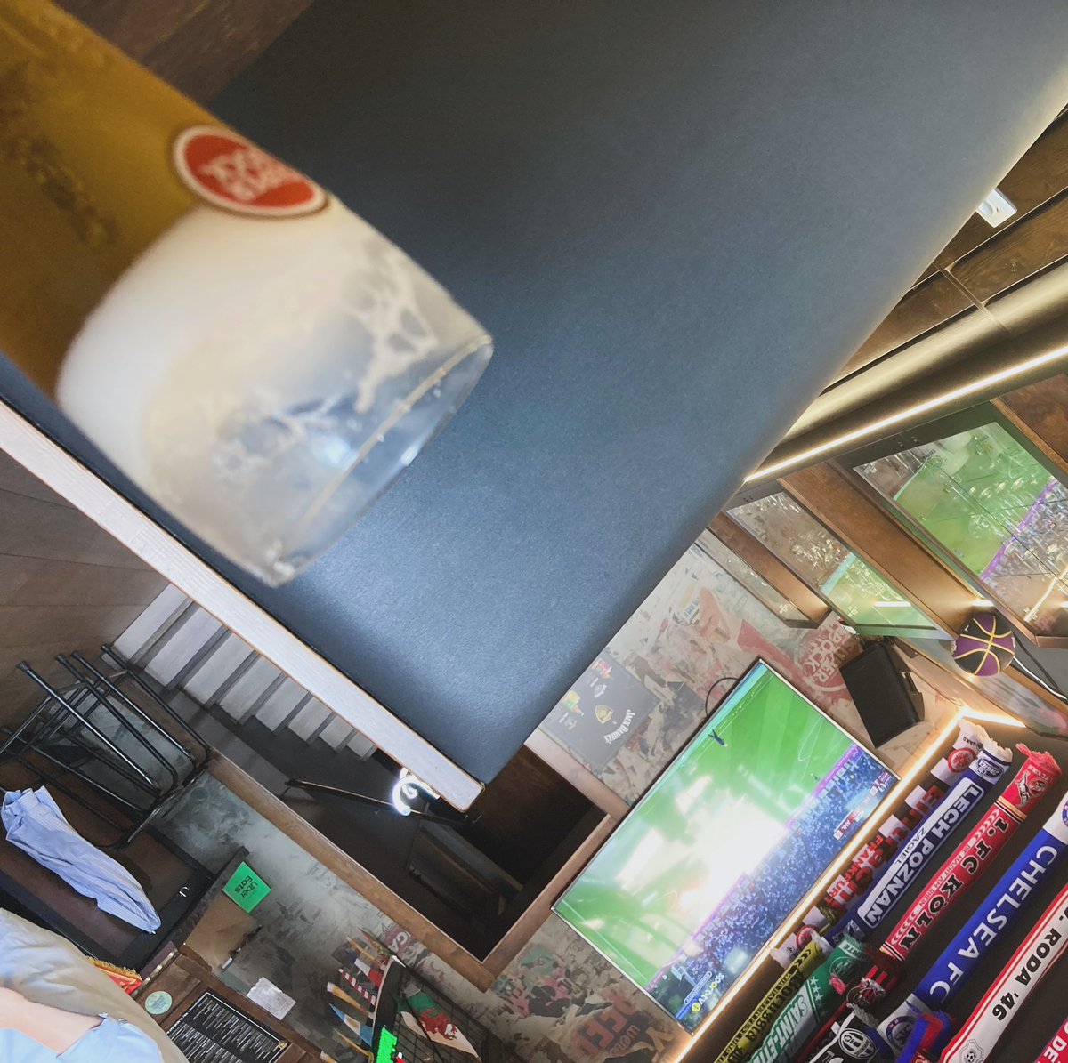 pipasbrandao's tweet image. #bartime