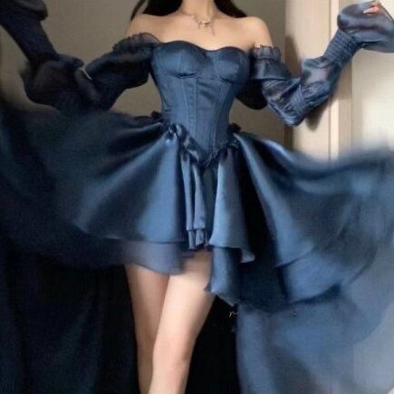 archivedlooks's tweet image. 