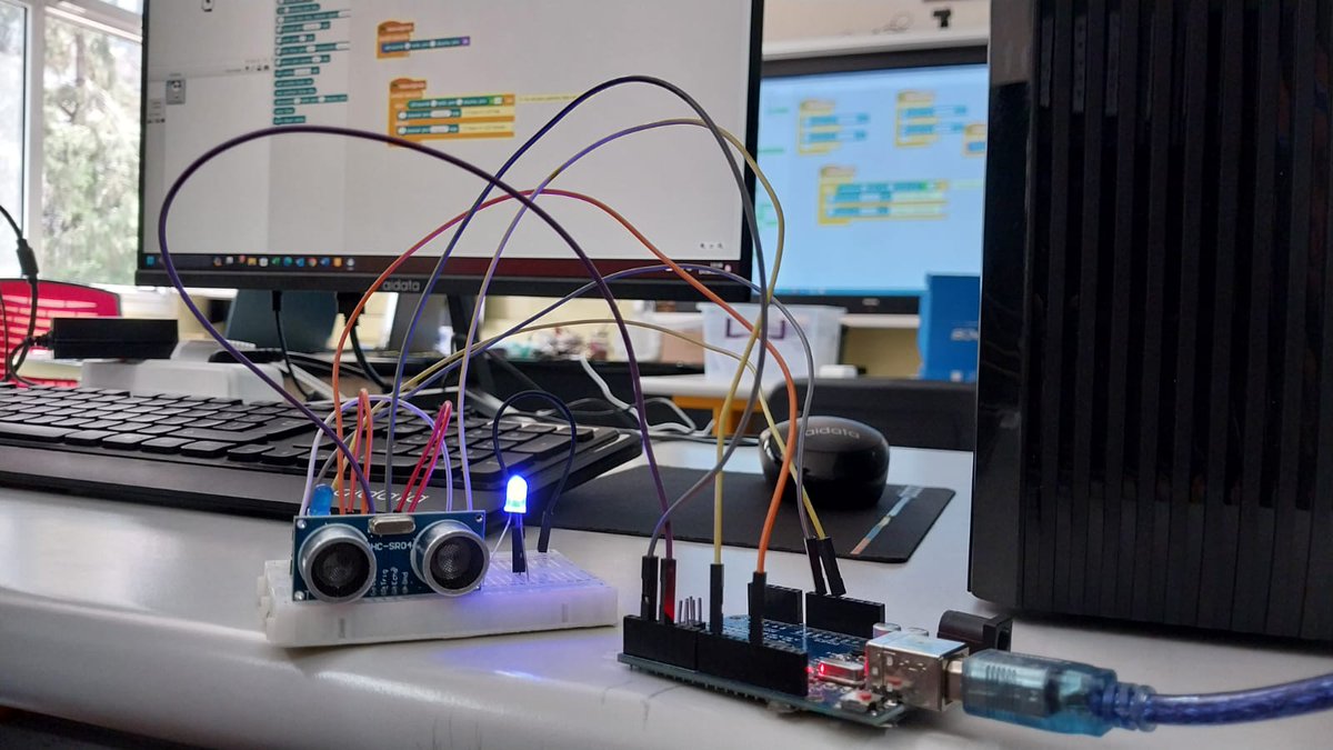 “Garaj’da Robotik” Devam Ediyor

7 Ağustos 2024 Çarşamba günü başlayan Garaj’da Robotik Kodlama dersleri 14 Ağustos 2024 Çarşamba günü ikinci ders ile devam etti. 
garajalpoguz.com/2024/08/14/gar…