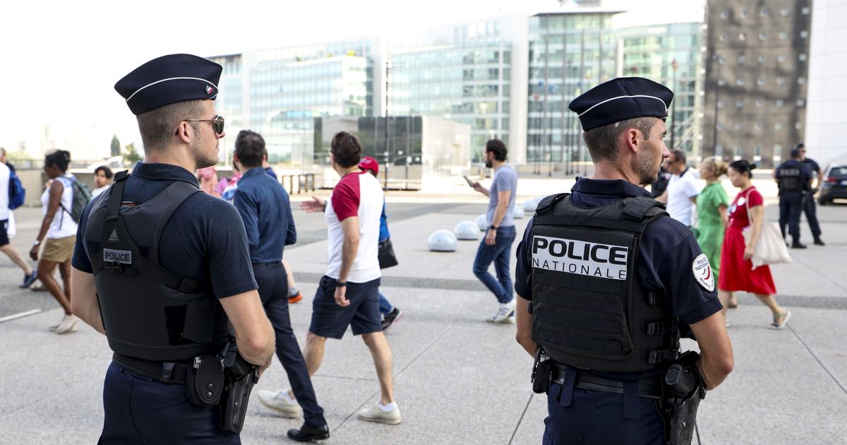 Triste nouvelle ! Quelle violence  ! Il faut protéger nos policiers.