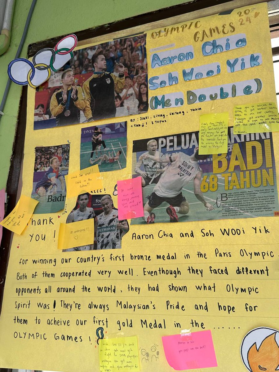Favsoya1's tweet photo. To : #ChiaSoh
Thank you so much for fighting for our country! Even throughout the match I dah sakit jantung banyak kali but we wanna let you guys know that we'll always support you guys! Here's some words from our students! #TeamMAS
@sohwooiyik @AaronChia24 https://t.co/KYsYWS3mEX