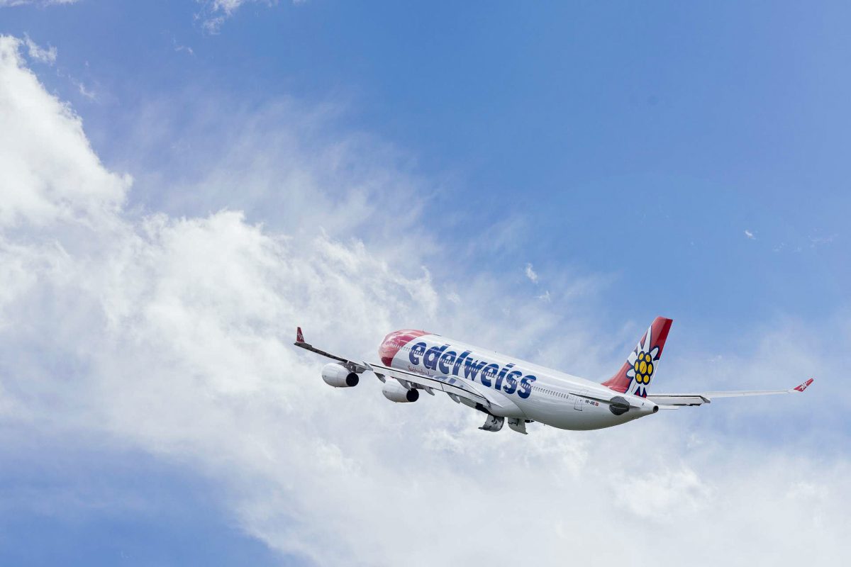 AvSourceNews's tweet photo. #NEWS | Halifax Stanfield International Airport will see the launch of Edelweiss Air’s new non-stop A340 service between Halifax and Zurich next summer.
Read more at AviationSource!
https://t.co/8ewXGdJIA3
#Halifax #HalifaxStanfield #Zurich #Edelweiss #AvGeek https://t.co/8Eu3vscStf