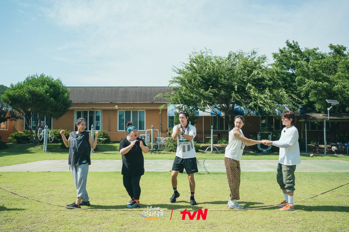 [산지 직송] 신선 스틸 풉니다🥬

제 1회 산지직송배 가자미 체육대회
가자미가 걸린 운명의 승부🔥

<언니네 산지직송>
✔ [목] 저녁 8:40 tvN
#언니네산지직송
#염정아 #안은진 #박준면 #덱스
#tvN #tvN에서봐 #스트리밍은TVING