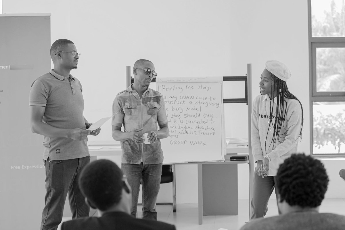 Imaniluvanga's tweet photo. From mentee to trainer! 

Proud to return to EFM &amp; TVE with @dw_akademie  training the team on reporting online violence against women. 

#MindTheGap #OVAW 

NB: I was mentored by @EfmTanzania on Media Management in 2021, Grateful to be home again🫶 https://t.co/fv5Aoij7h4