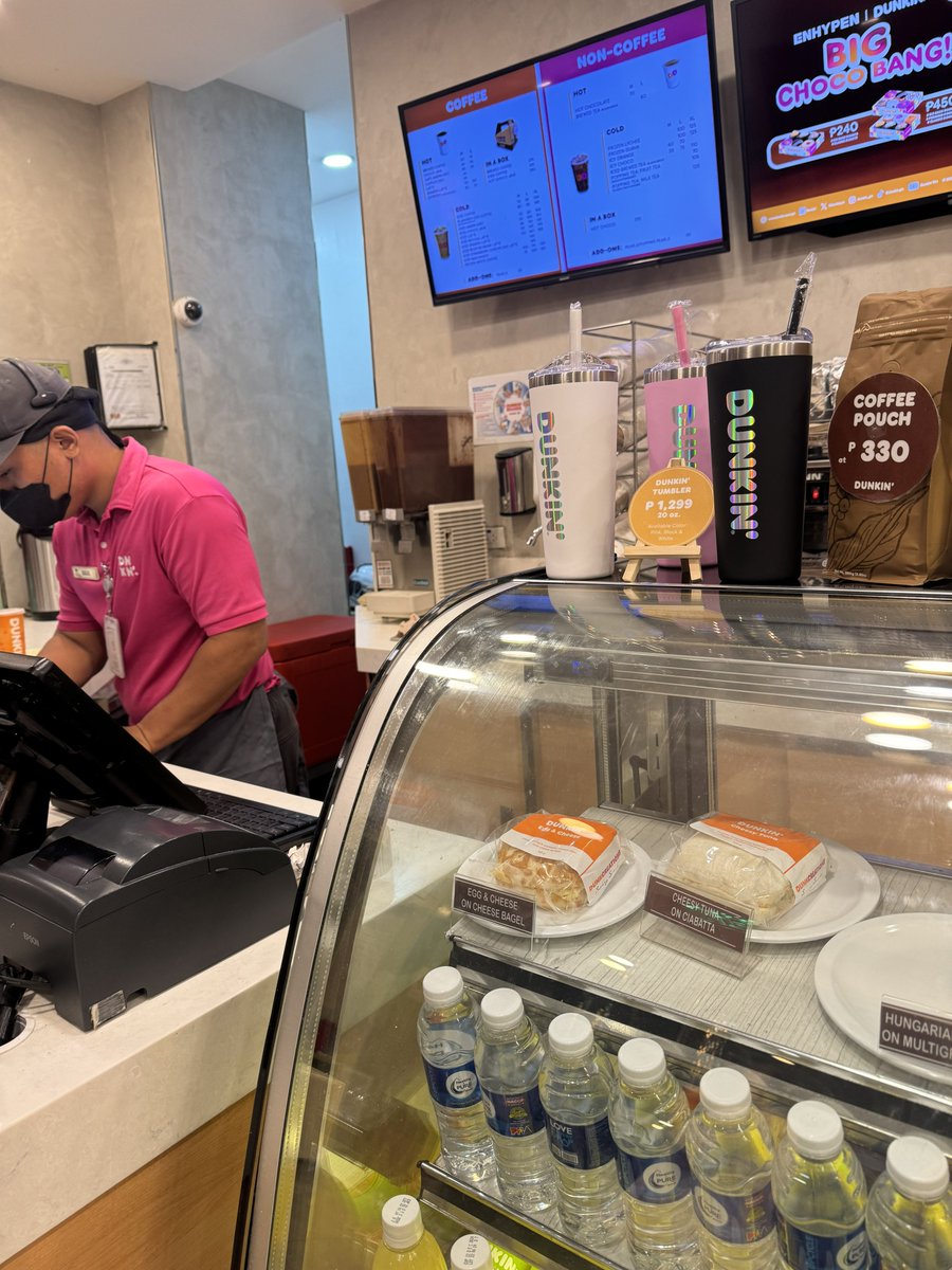 <a href="/SB19Official/">SB19 Official</a> <a href="/dunkinph/">Dunkin' Philippines</a> No. 4 Branch: Sheridan

- Bawal mag camp. THEY DON’T ENCOURAGE INITIATED UNOFFICIAL QUEUING. May sarili silang process na gagawin para maayos ang ticket selling. 
- Walang QN na ibibigay, first come first serve basis. 

<a href="/SB19Official/">SB19 Official</a> <a href="/dunkinph/">Dunkin' Philippines</a> 
#SB19 #DUNKIN